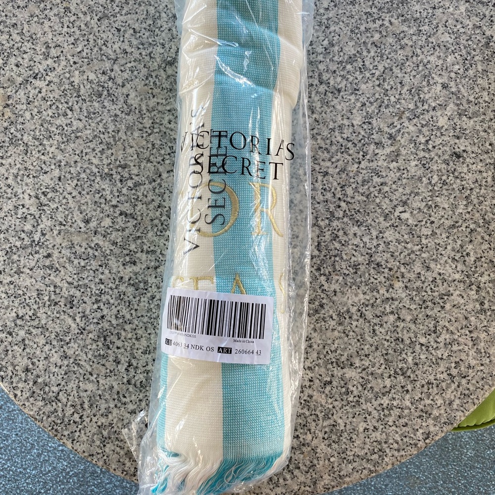 NWT!  Victoria’s Secret Beach towel